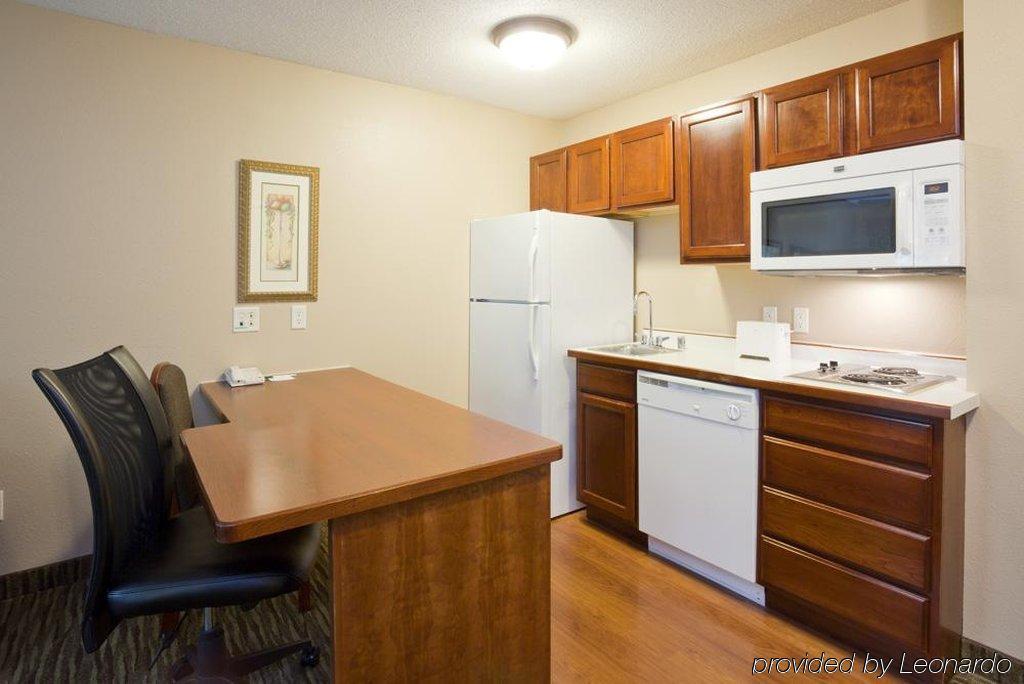 Grandstay Residential Suites Hotel - Eau Claire Ngoại thất bức ảnh